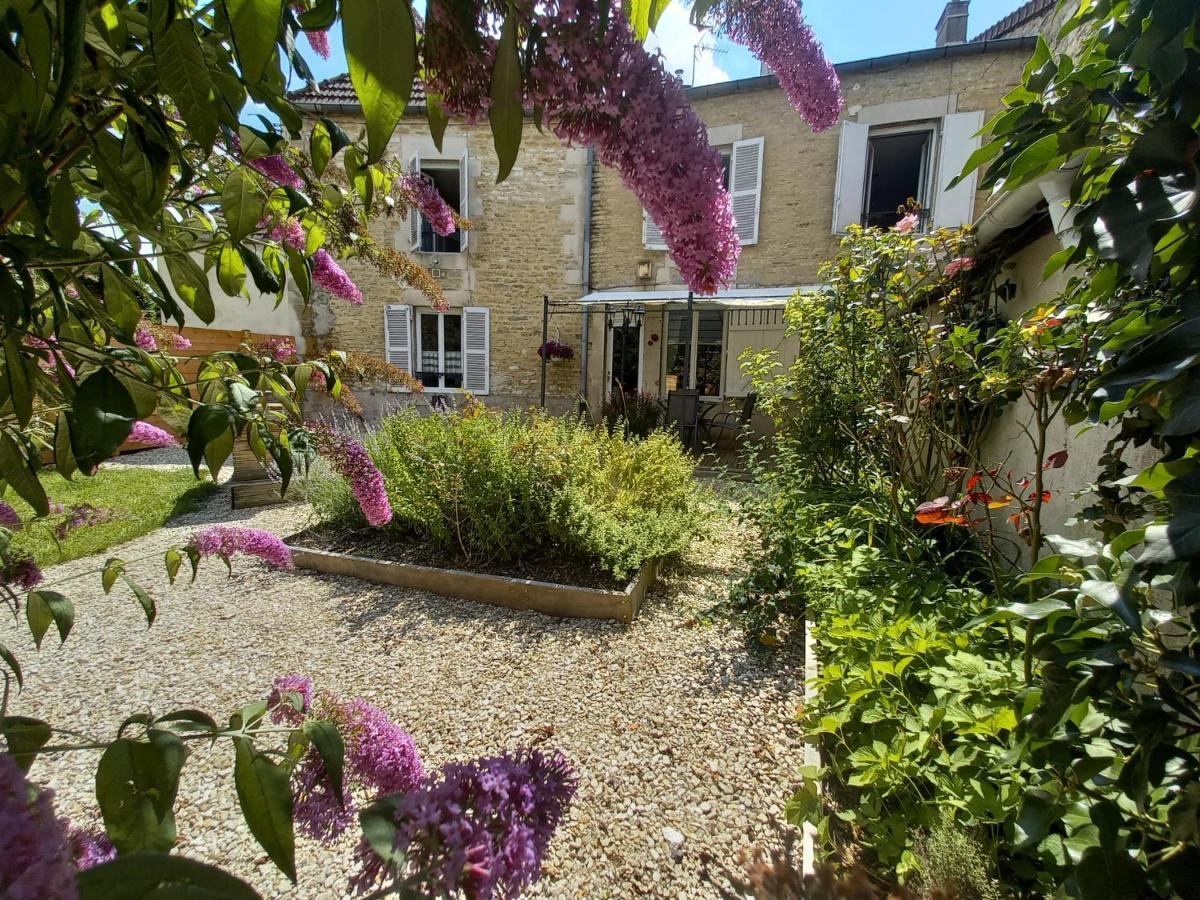 Suite EDEN avec jacuzzi privé Chaumont  Esterno foto